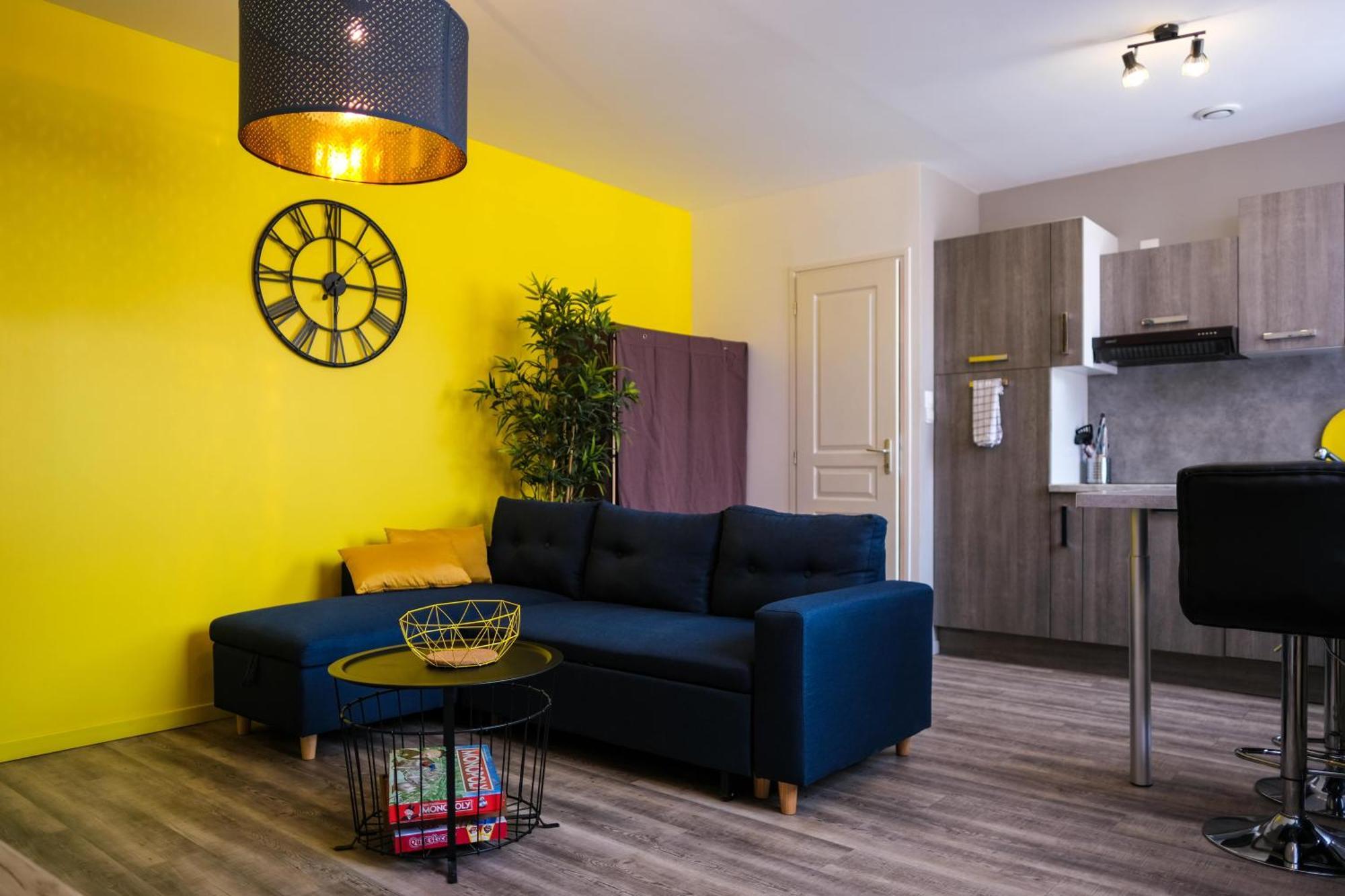 Appartement - Parking Prive Gratuit, Proche Centre-Ville Et Gare De Saint-Omer Saint-Omer (Pas-de-Calais) Værelse billede