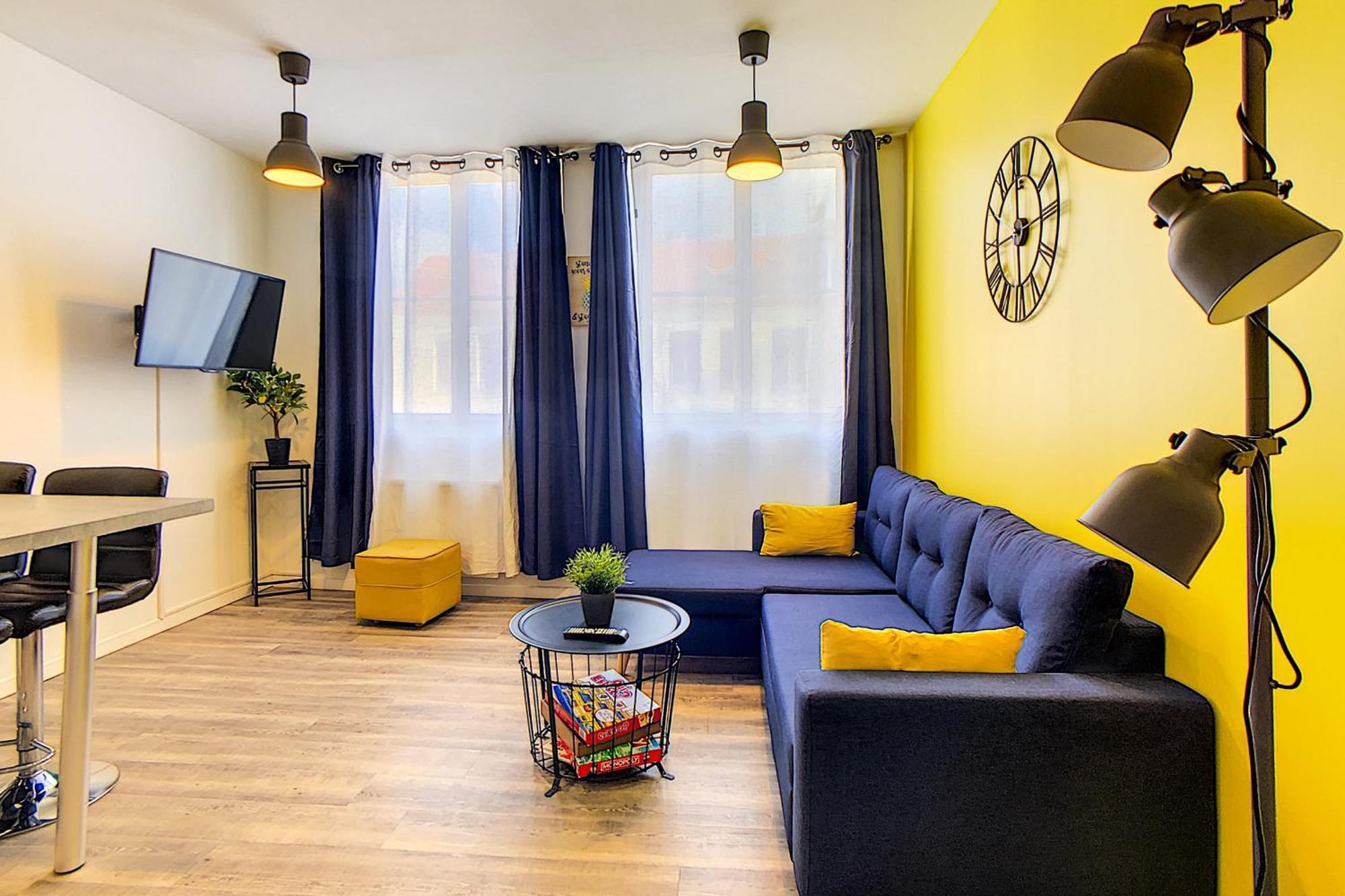 Appartement - Parking Prive Gratuit, Proche Centre-Ville Et Gare De Saint-Omer Eksteriør billede