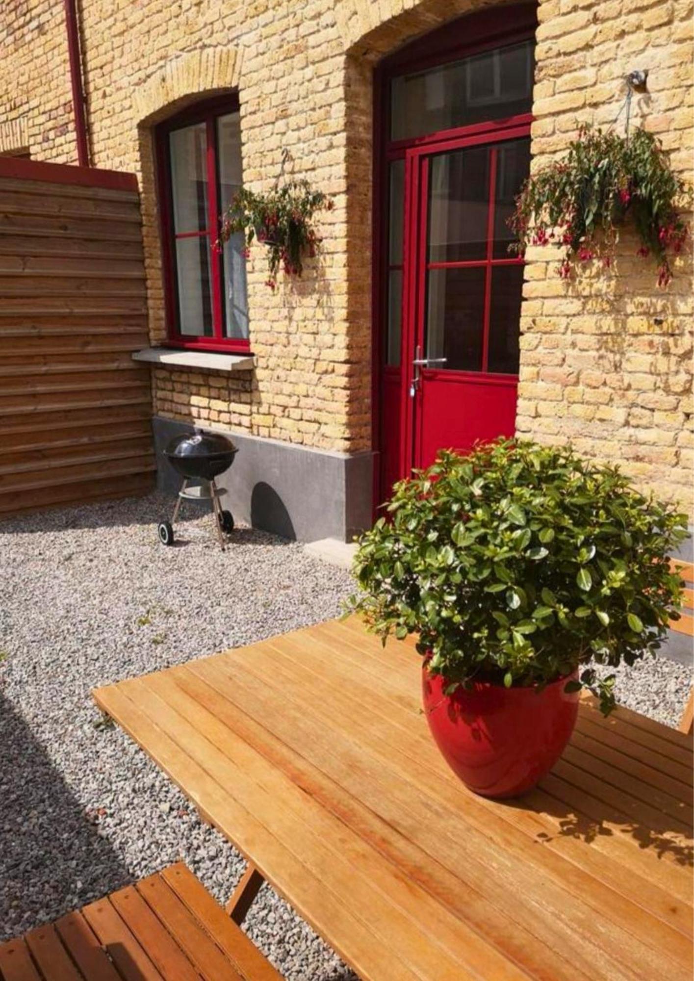 Appartement - Parking Prive Gratuit, Proche Centre-Ville Et Gare De Saint-Omer Saint-Omer (Pas-de-Calais) Eksteriør billede